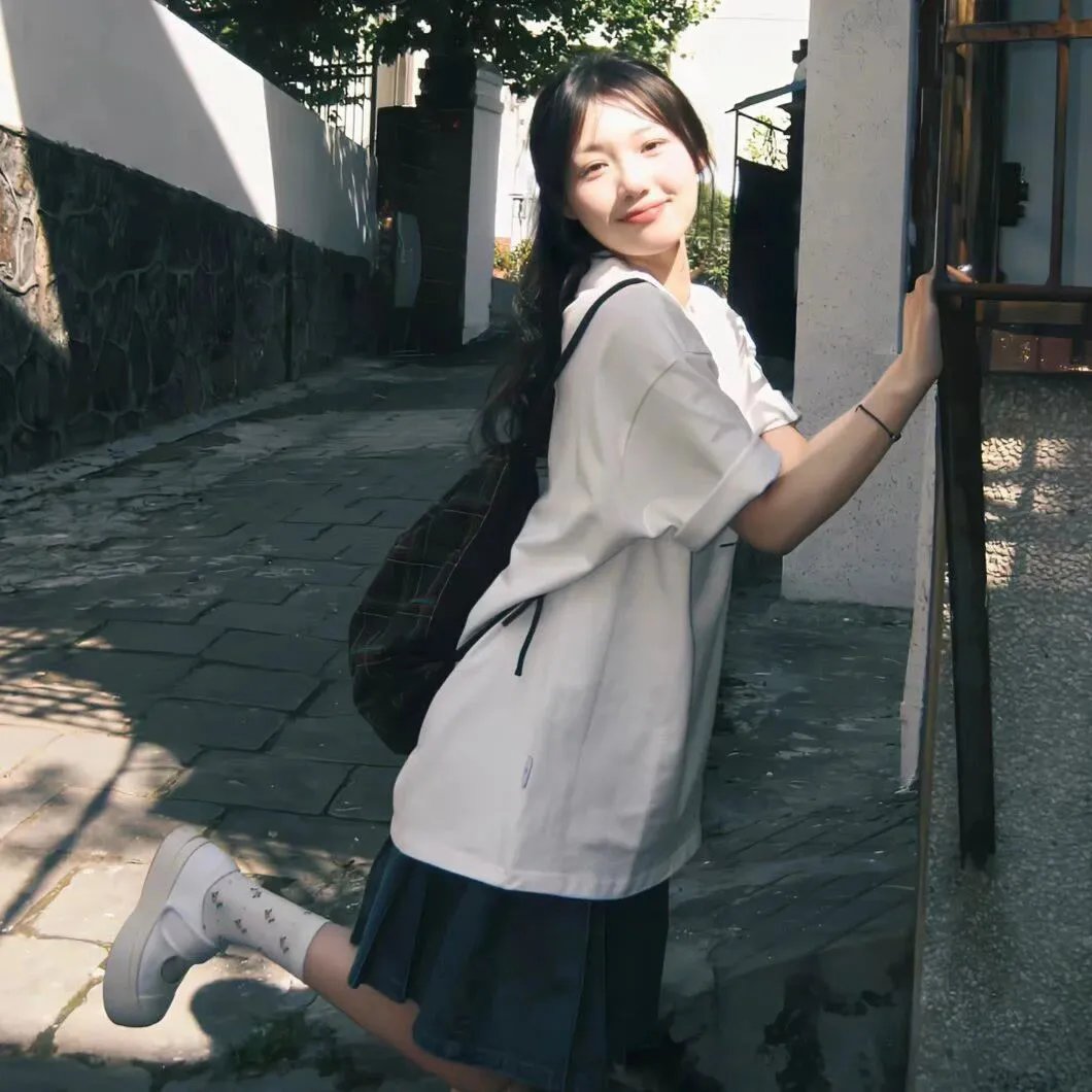 青年干探